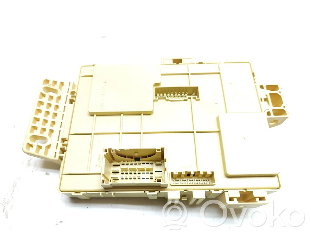 KIA Ceed Fuse module 