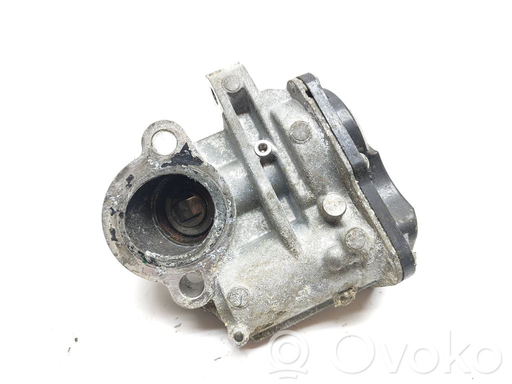 Nissan X-Trail T32 Válvula EGR 