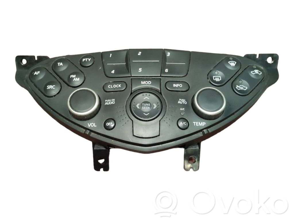 Nissan Primera Radio/GPS head unit trim 