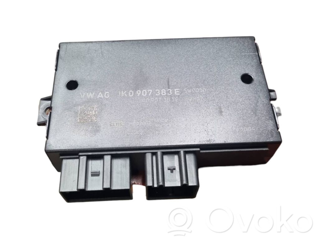 Volkswagen PASSAT B6 Tow bar trailer control unit/module 