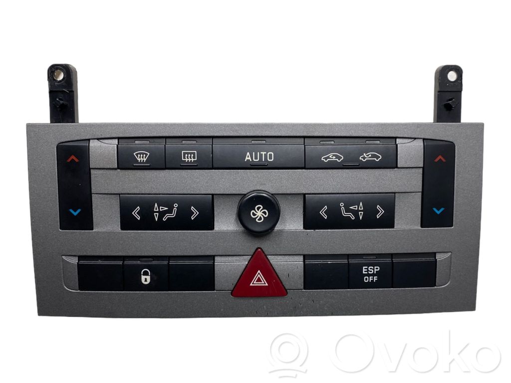 Peugeot 407 Climate control unit 