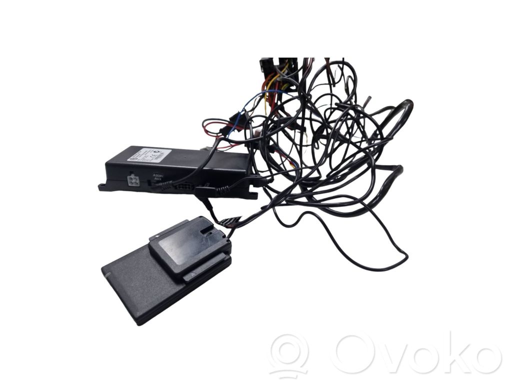 Volkswagen Touran II Bluetooth control unit module 