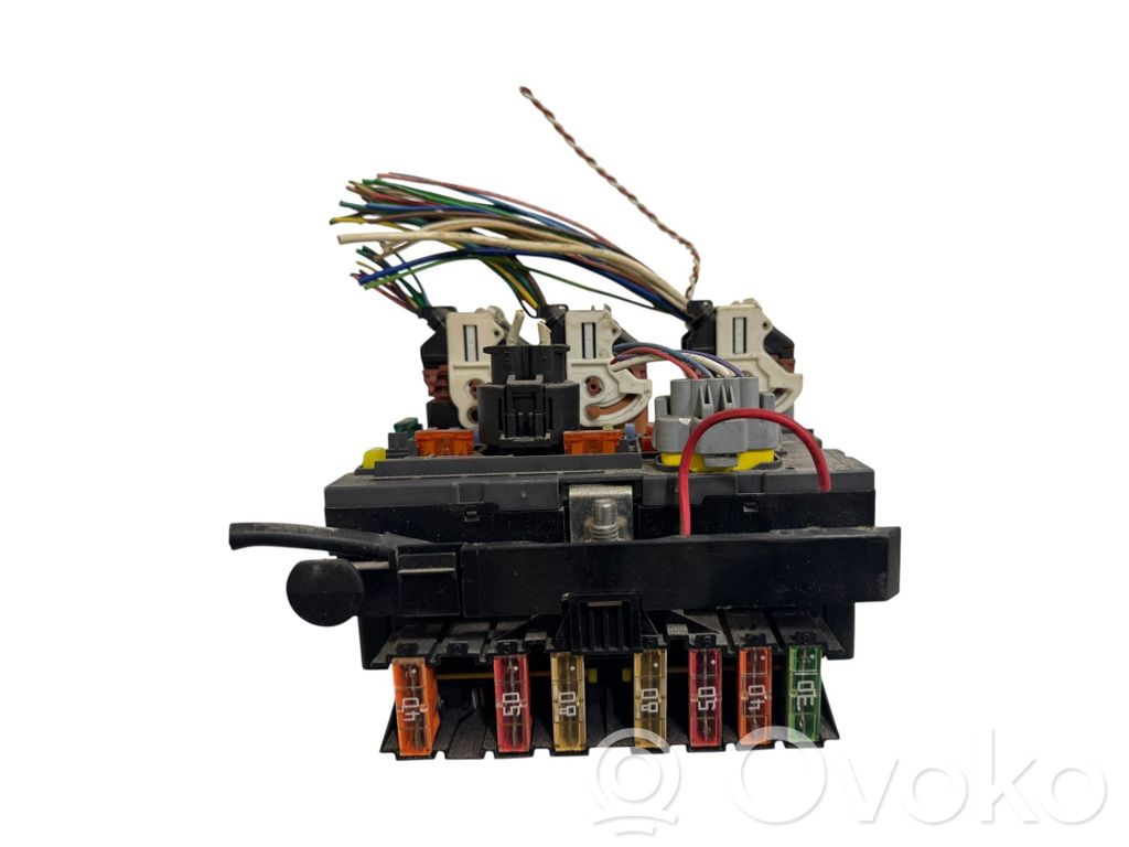 Peugeot Partner Fuse module 