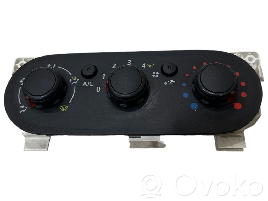 Renault Trafic III (X82) Climate control unit 