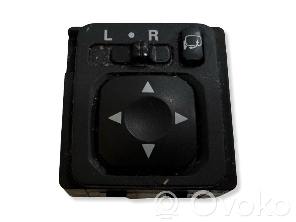Mitsubishi Outlander Wing mirror switch 
