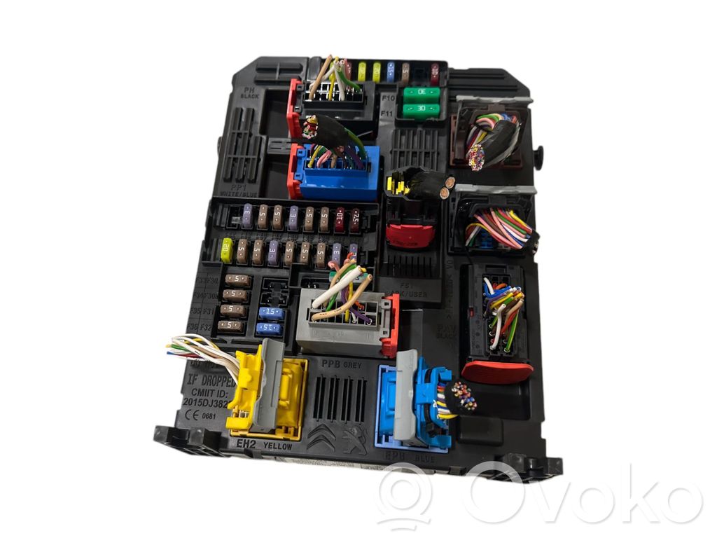 Citroen DS3 Comfort/convenience module 