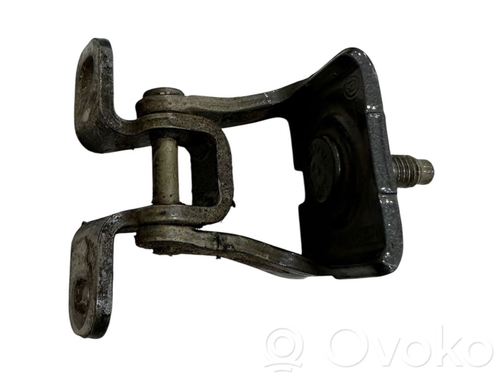 Volkswagen Golf VII Rear door lower hinge 