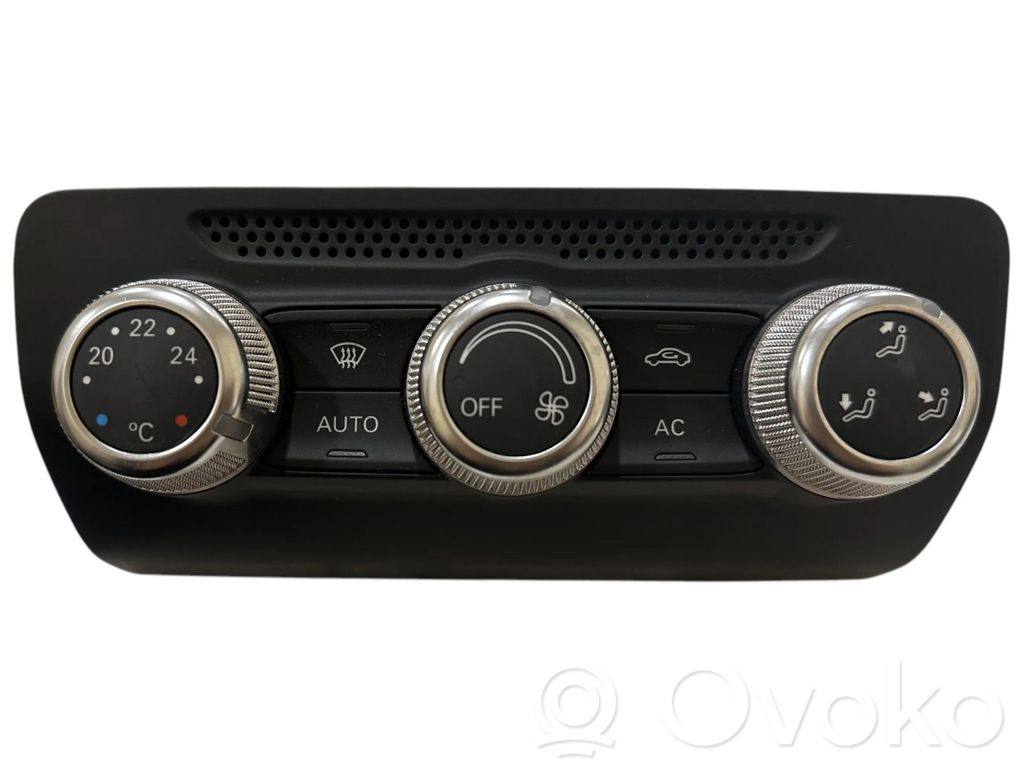 Audi A1 Climate control unit 