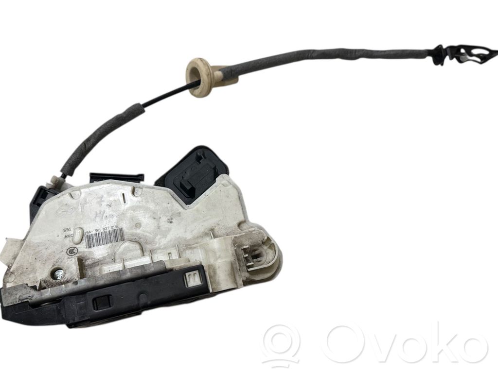 Volkswagen Golf VII Priekinė durų spyna 