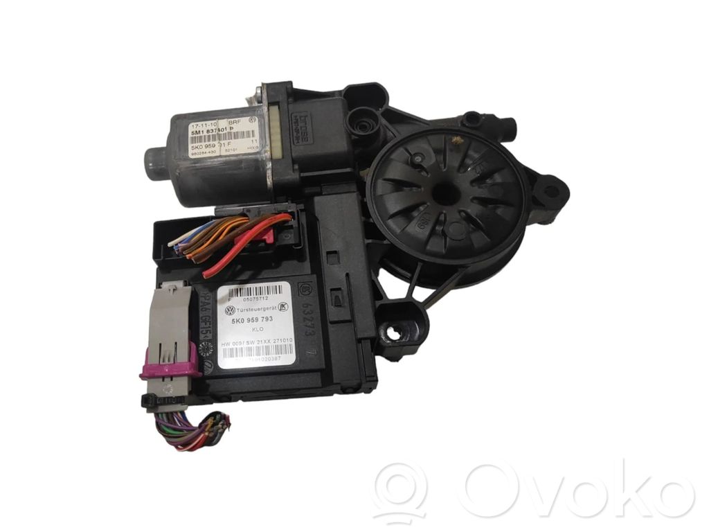 Volkswagen Golf Plus Front door window regulator motor 