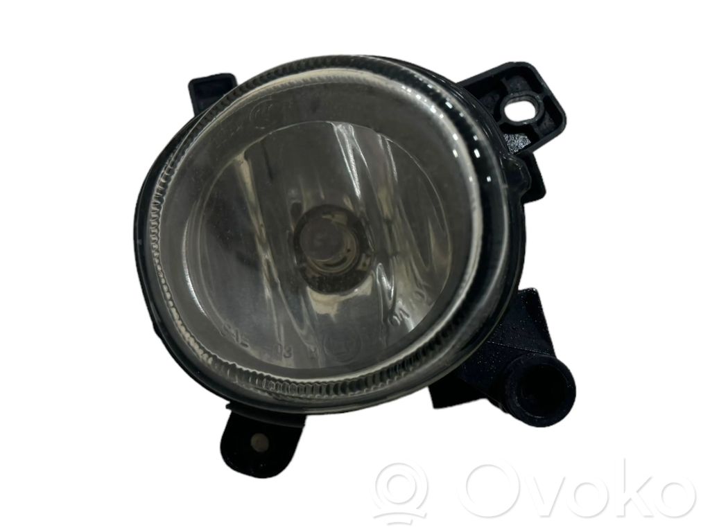 Volkswagen PASSAT CC Front fog light 