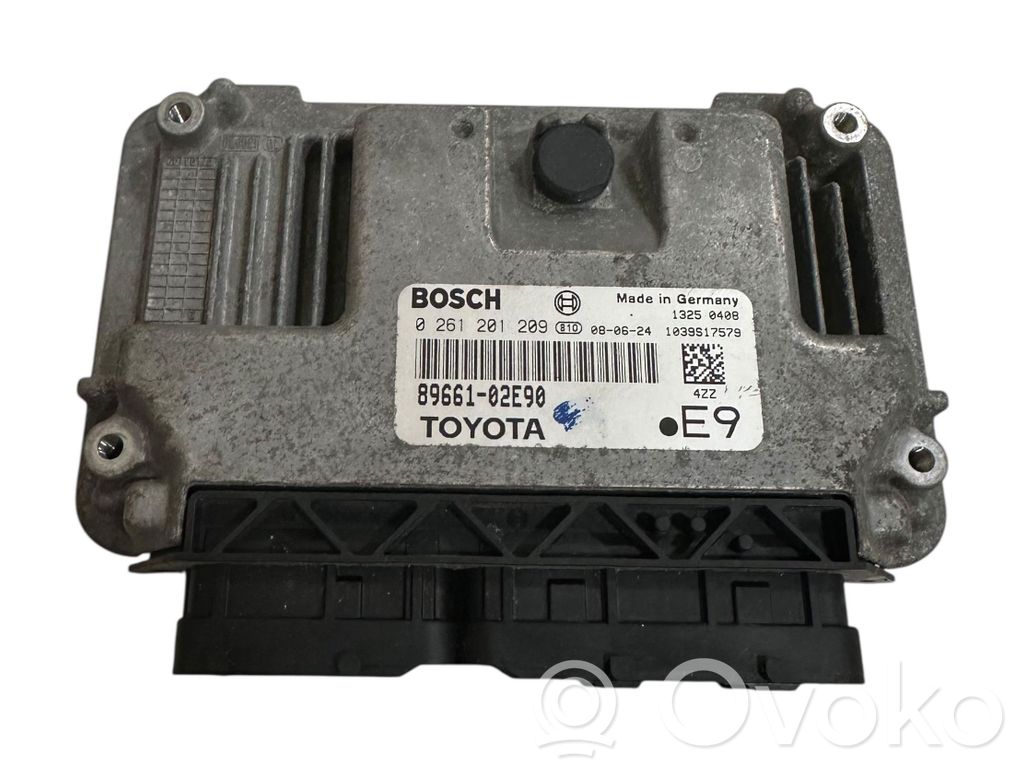 Toyota Auris 150 Engine control unit/module 