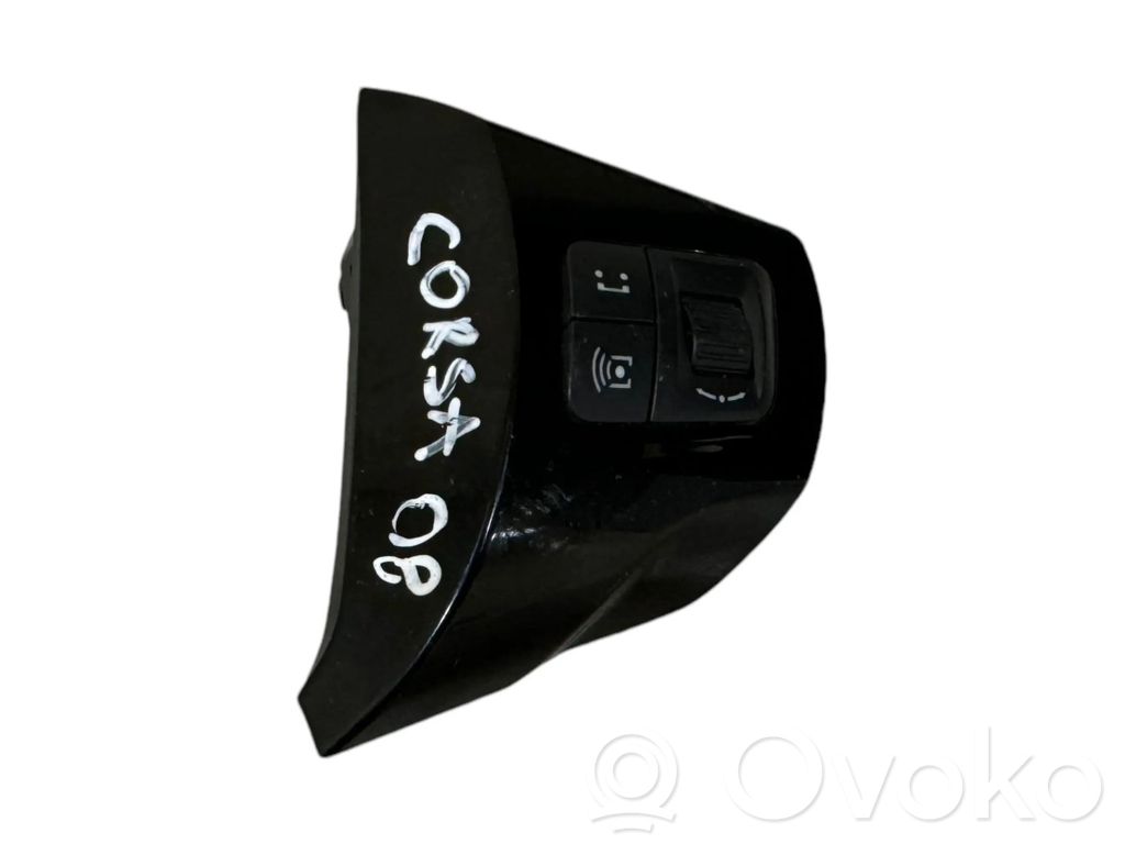 Opel Corsa D Steering wheel buttons/switches 