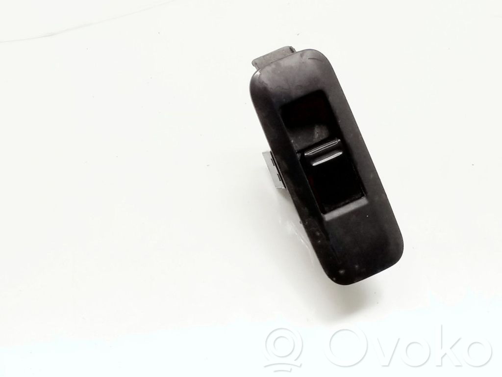 Nissan Primera Electric window control switch 