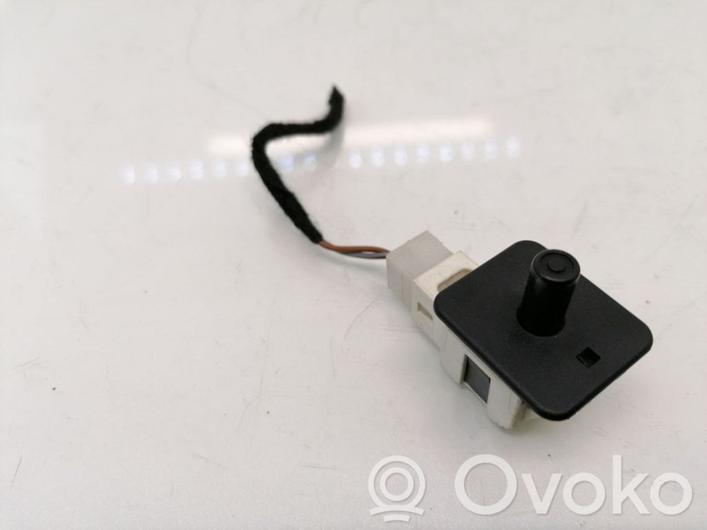 Mercedes-Benz S W220 Rear door sensor 