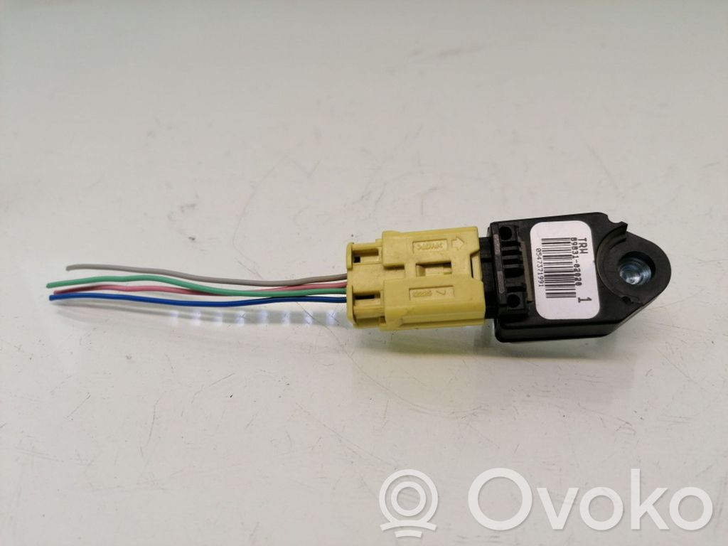 Toyota Avensis T250 Airbag deployment crash/impact sensor 