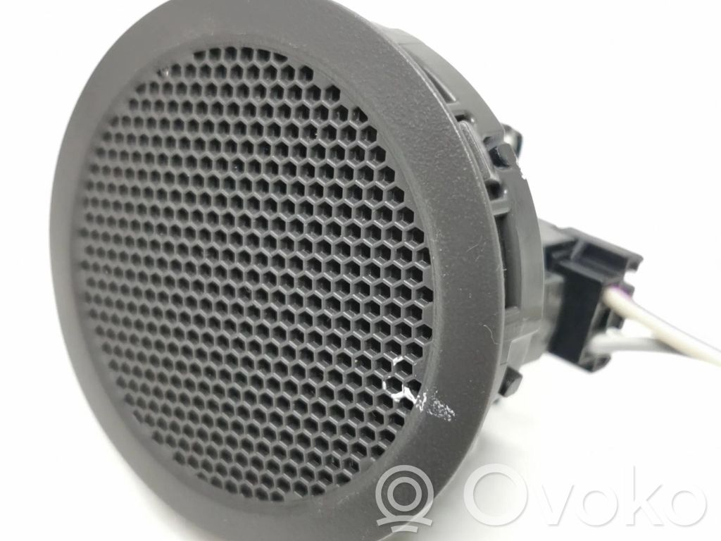 Ford Kuga I High frequency speaker in the rear doors 