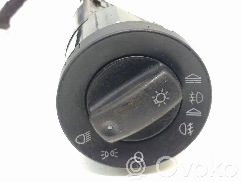 Audi A4 S4 B7 8E 8H Interruptor de luz 