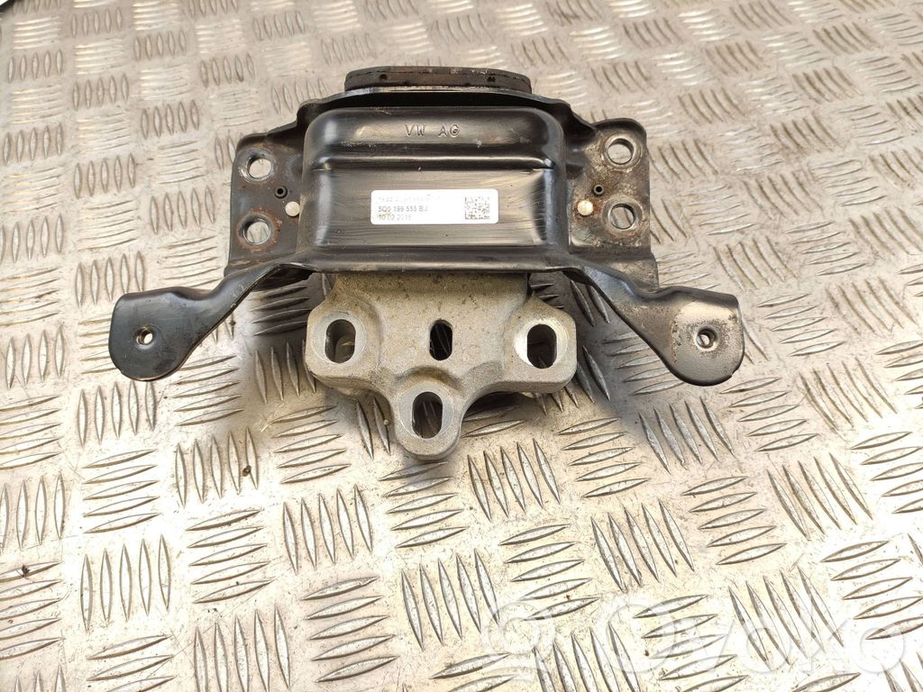 Audi A3 S3 8V Engine mount bracket 