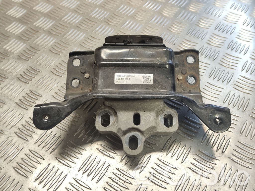 Skoda Octavia Mk3 (5E) Engine mount bracket 