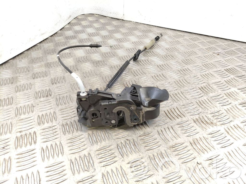 Citroen C4 III e-C4 Priekinė durų spyna 