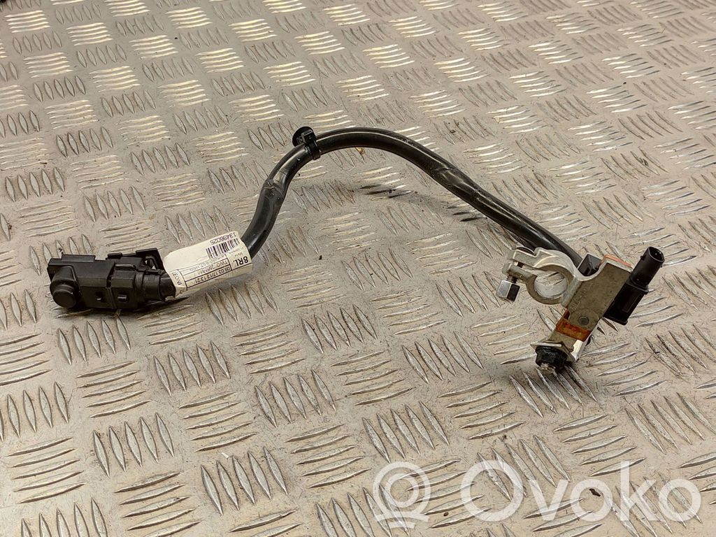 Opel Astra K Maakaapeli, akku 