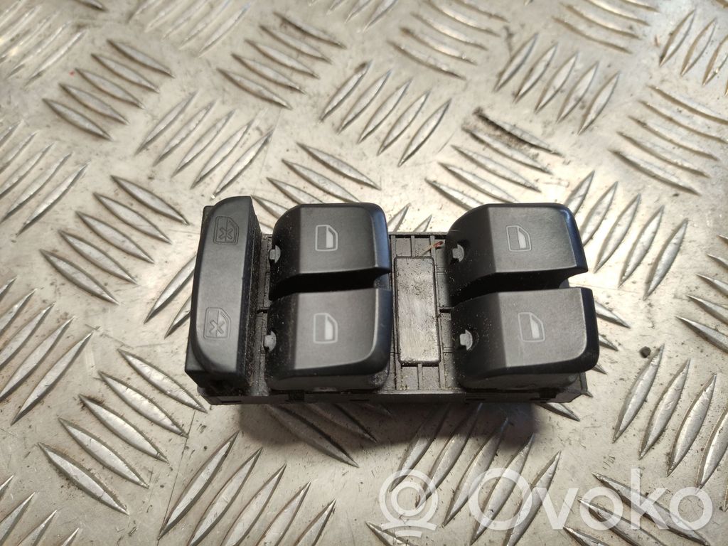 Audi A4 S4 B8 8K Electric window control switch 