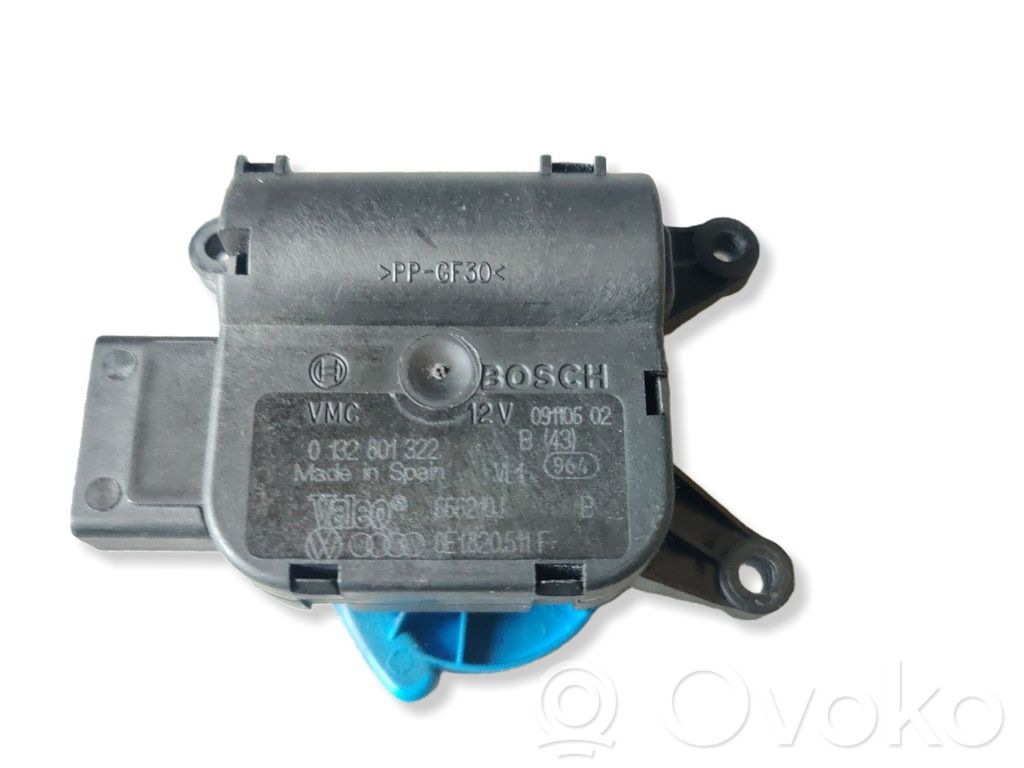 Audi A4 S4 B7 8E 8H Stellmotor Heizung Klima 