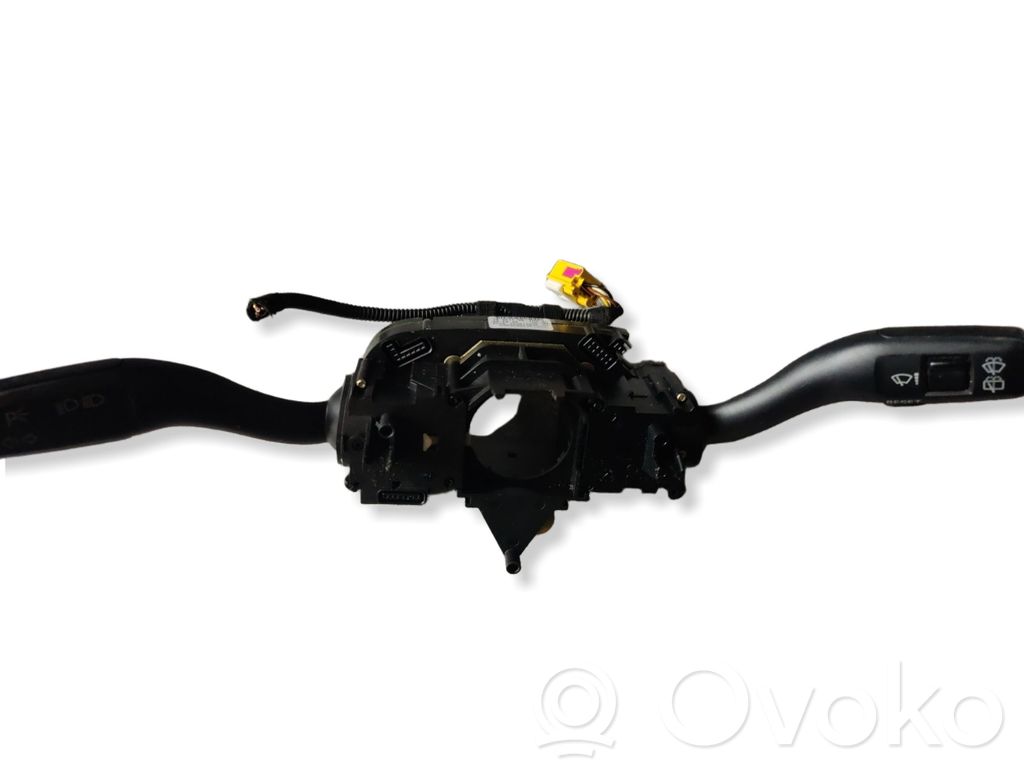 Audi A6 S6 C6 4F Wiper turn signal indicator stalk/switch 
