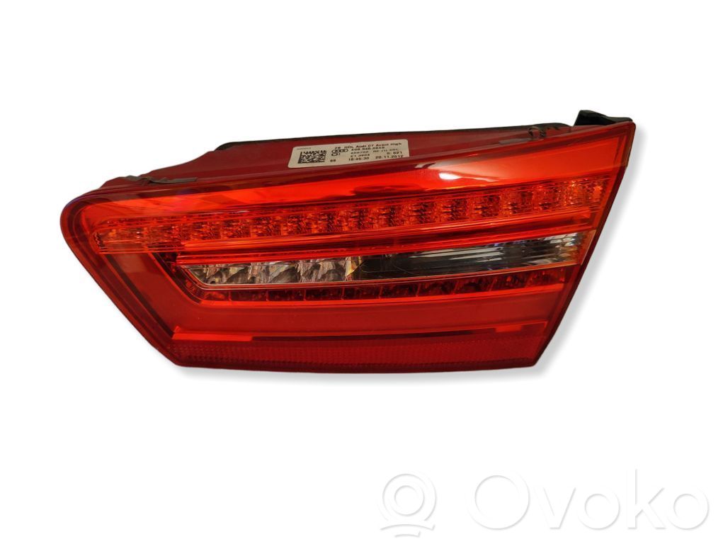 Lampy tylnej klapy bagażnika   4G9945094B,608702