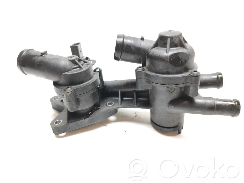 Audi A3 S3 A3 Sportback 8P Termostatas/ termostato korpusas 