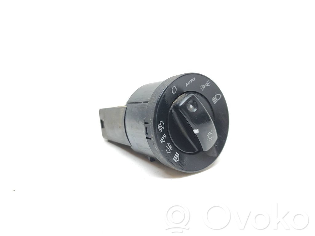 Audi A4 S4 B7 8E 8H Light switch 