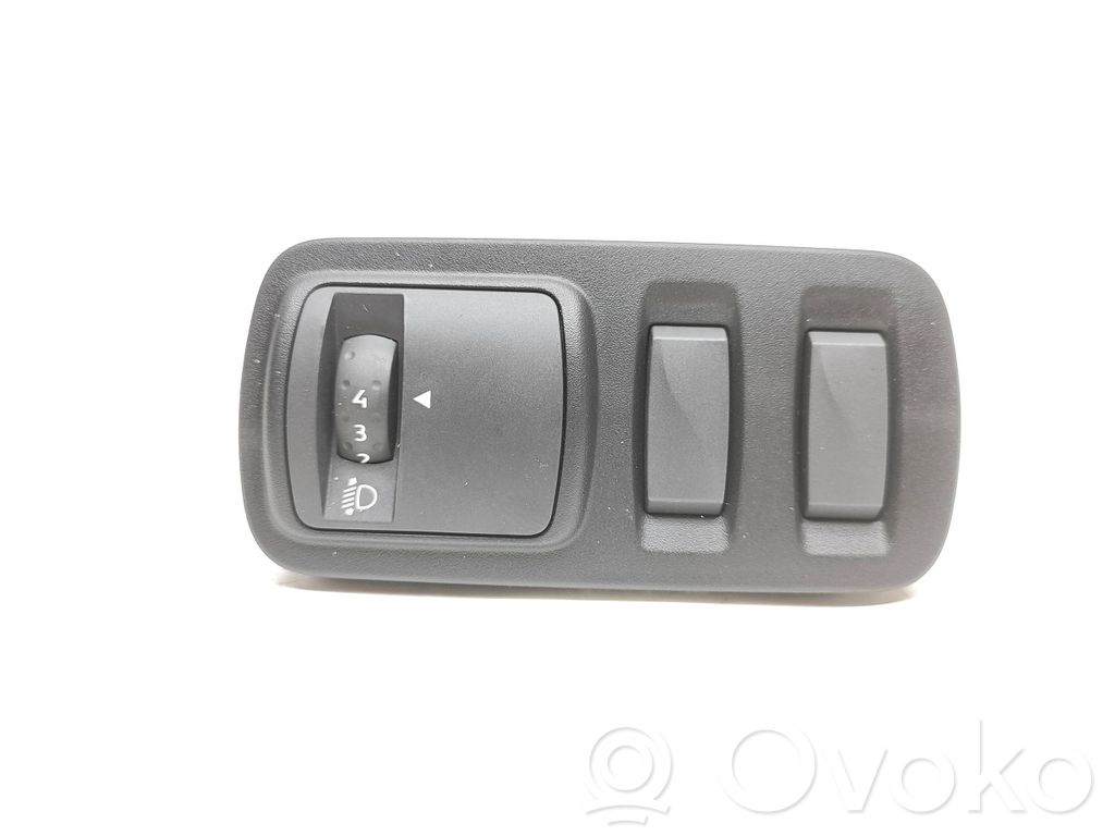Renault Kadjar Headlight level height control switch 