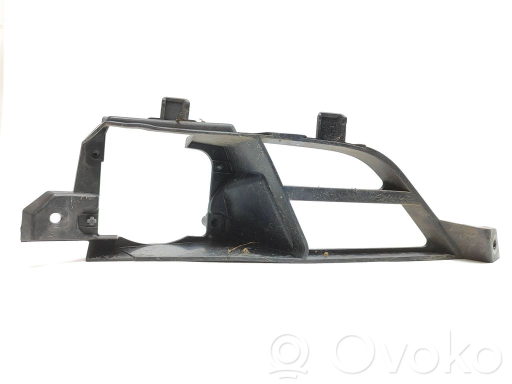 Peugeot 5008 II Support antibrouillard 