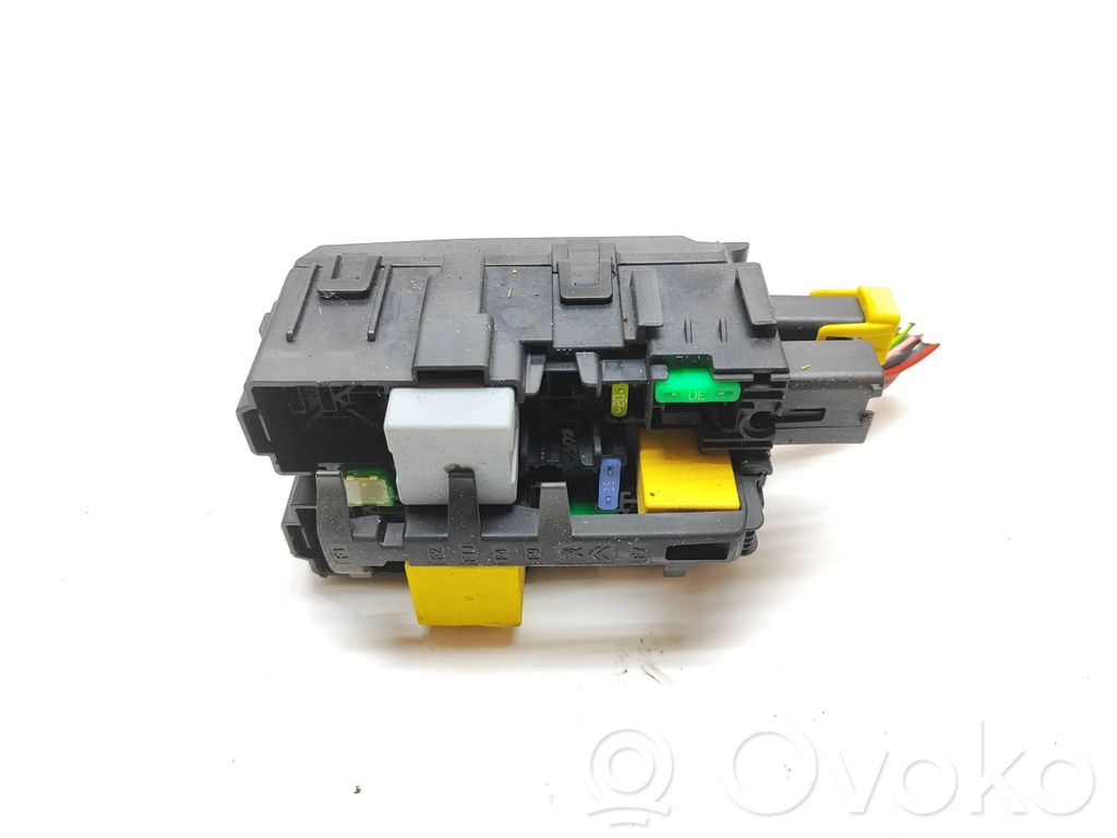 Peugeot 3008 II Fuse box set 