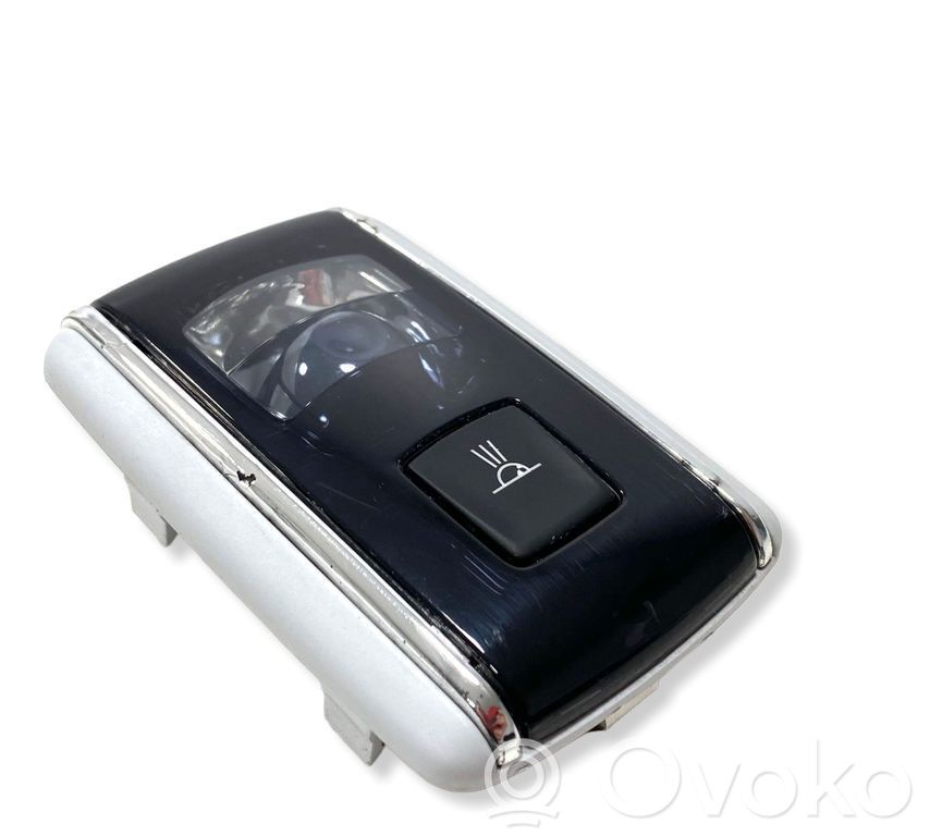 Peugeot 508 Front seat light 