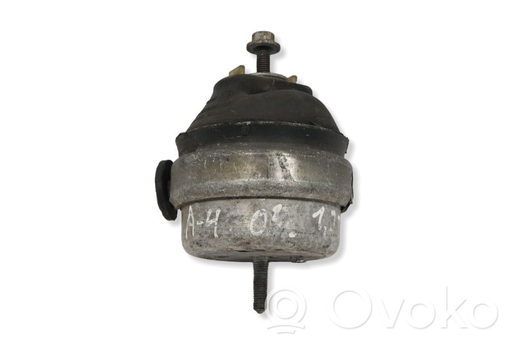 Audi A4 S4 B8 8K Moottorin kiinnikekorvake