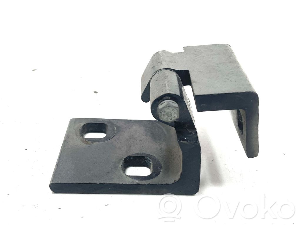 BMW X5 E53 Front door upper hinge 