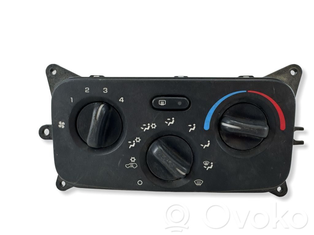Jeep Liberty Climate control unit 