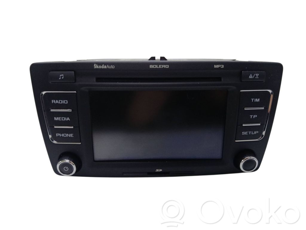 Panel / Radioodtwarzacz CD/DVD/GPS   1Z0035156G,28286535
