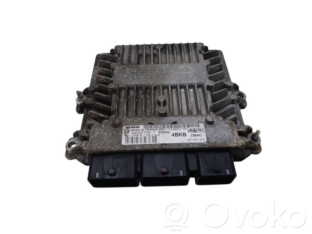 Ford Focus Engine control unit/module 