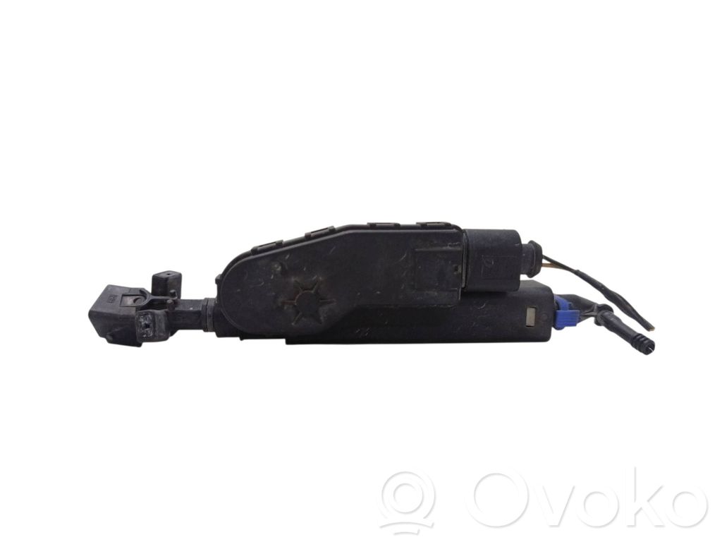 Volvo V70 Duză spălare far 