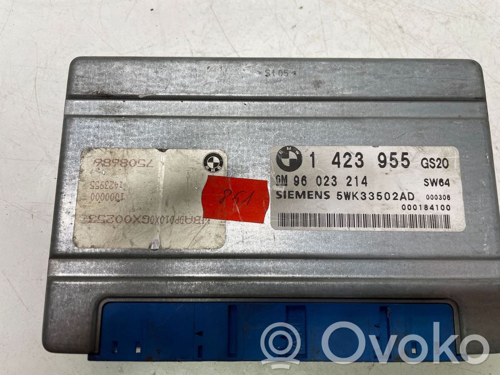 BMW 5 E39 Engine control unit/module 