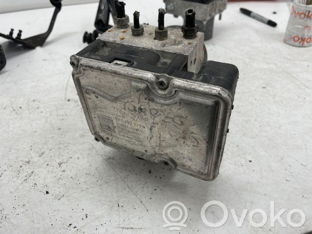 Volkswagen Touareg II ABS Pump 