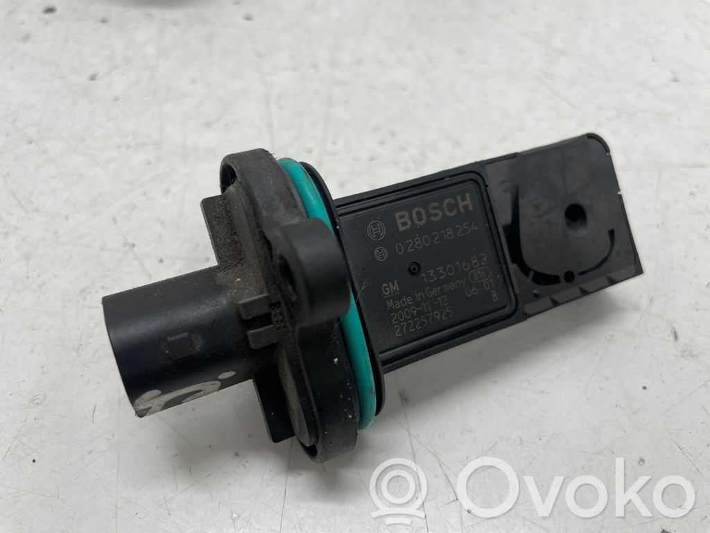 Opel Astra J Ilmamassan virtausanturi 