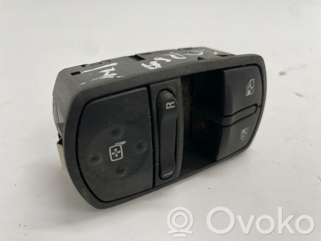 Opel Corsa E Electric window control switch 