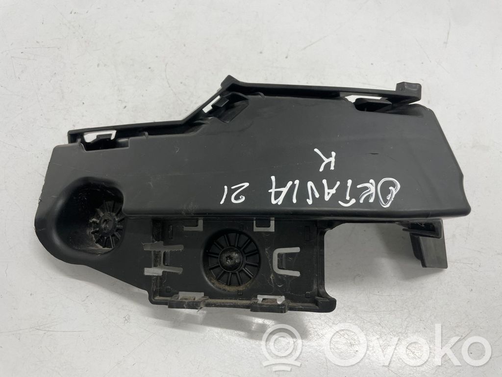 Skoda Octavia Mk4 Suport montare bară spate 