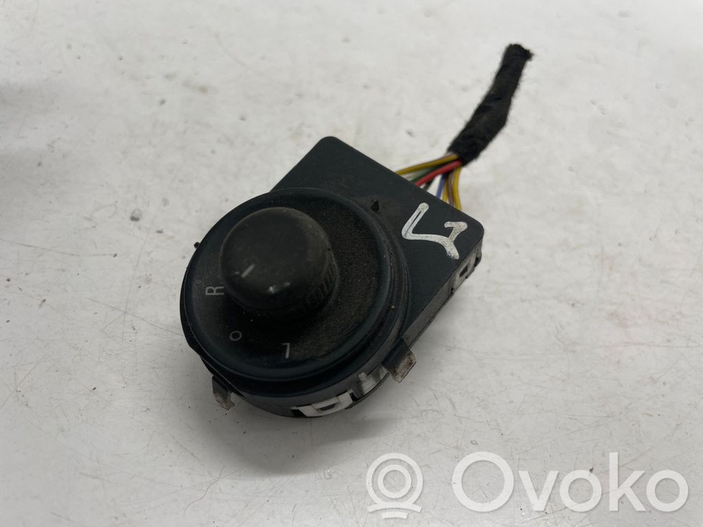 Opel Astra J Wing mirror switch 