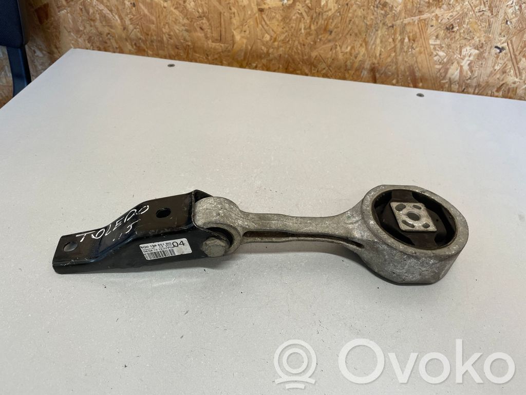 Seat Toledo IV (NH) Engine mount bracket 