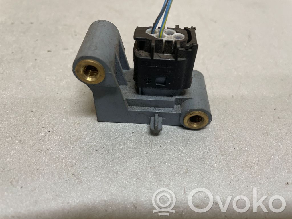 BMW 5 F10 F11 Airbag deployment crash/impact sensor 